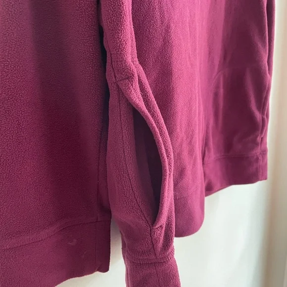 Old Navy Cowl Neck Fleece Sweatshirt - Picture 3 of 5